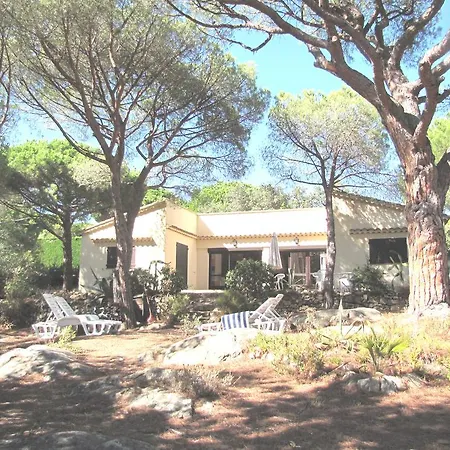 Holiday home Les Girelles *